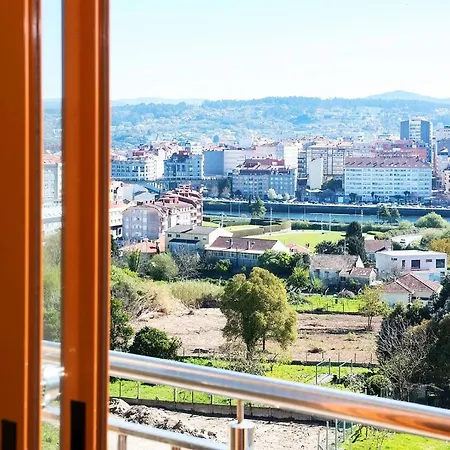 Apt Soleado Y Silencioso - Garaje- A 17 Min Andando Del Centro De Pontevedra Exterior photo